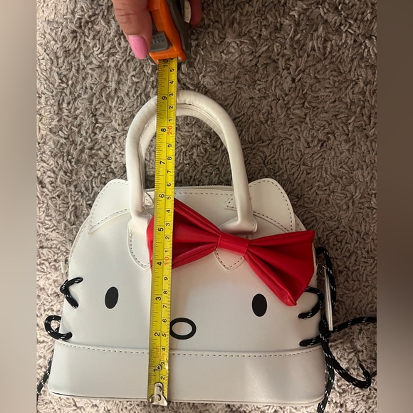 Hello Kitty Mini Satchel Purse Cute - Picture 7 of 8